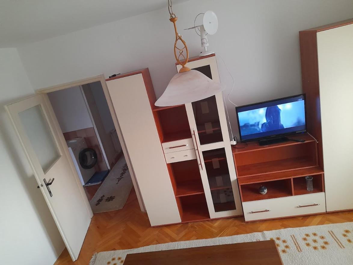 Apartman Bulevar Stupine Тузла Экстерьер фото